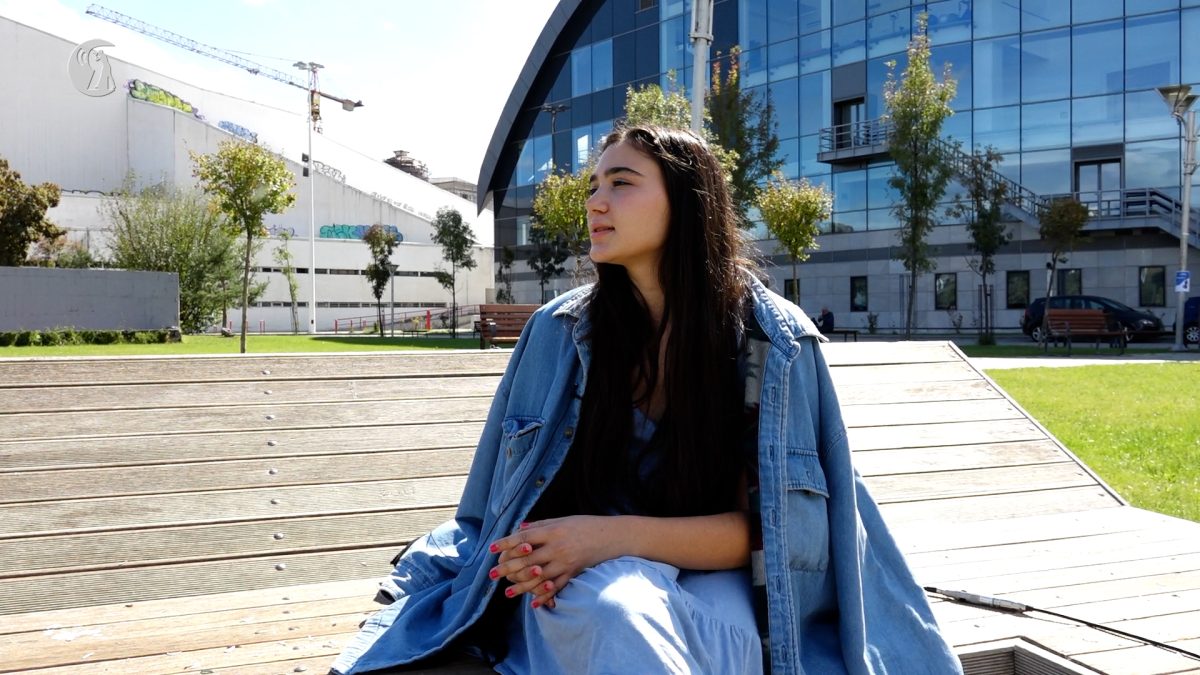 (Видео) Дина Јашари: Јас сум единствената Македонка која два пати беше во шоуто на Зоран Кесиќ