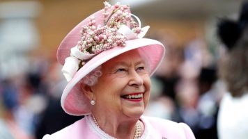Почина кралицата Елизабета која беше на тронот на Британија 70 години