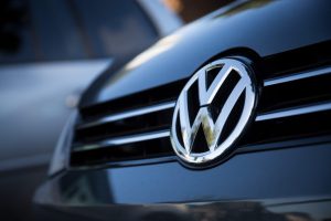 Volkswagen инвестира милијарди во вештачката интелигенција
