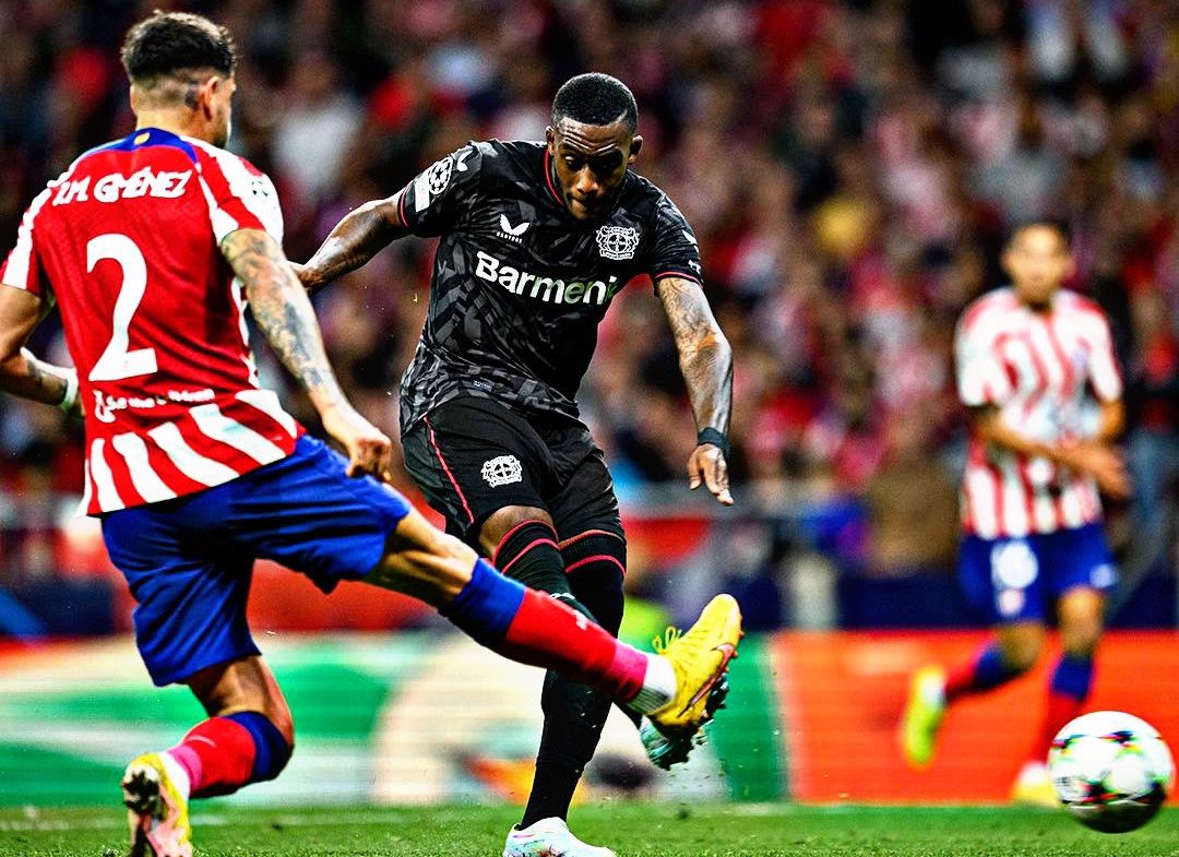 Атлетико во апсолутно неверојатна завршница „излета“ од ЛШ, Баерн ја „дотепа“ Барселона