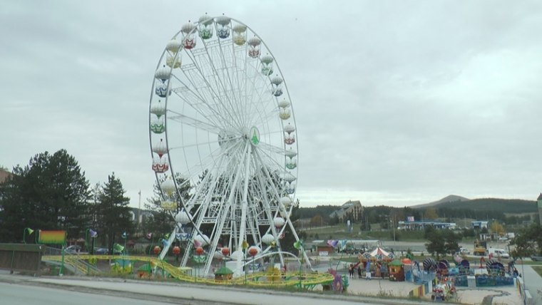 Во Златибор се наоѓа панорамско тркало единствено на просторот на бивша Југославија