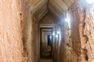 Откриен тунел во Египет кој може да води до гробницата на Клеопатра