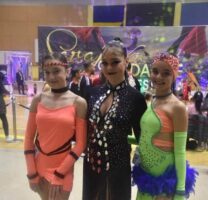 Танчерки од Битола освоија бронзен медал на прв соло латино натпревар за девојки во Сараево