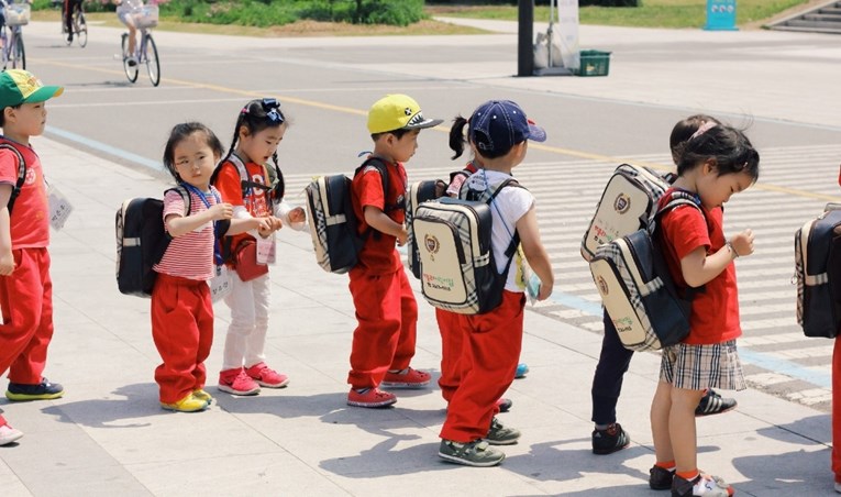 Јужно Корејците од јуни ќе бидат една година помлади