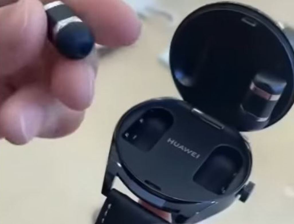 ВИДЕО: Huawei навестува интересен паметен часовник