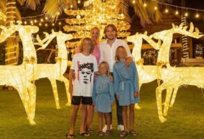 Лука Модриќ за Божиќ со семејството на Малдивите