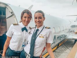 Мајка и ќерка го имаа првиот заеднички лет како пилотки