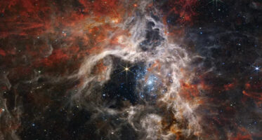 Сликите направени од телескопот Џејмс Веб го прикажуваат универзумот како никогаш досега