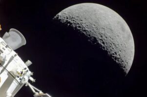 Загриженост во НАСА: Кина би можела да ја присвои Месечината
