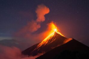Импресивен вулкан што еруптира на секои 15 минути е уште едно чудо на природата