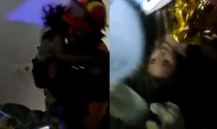 (Видео) Седумгодишно девојче е извлечено живо од под урната зграда 136 часа по земјотресот