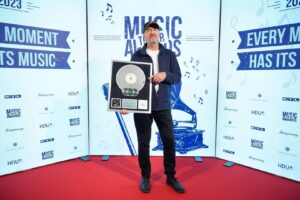 Влатко Стефновски награден со најголемото дискографско признание во Хрватска