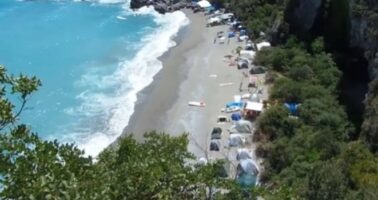 Грчката плажа Хилијаду е најдобрата филмска европска локација