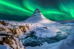 Ледените пештери на Исланд се топат, научниците предвидуваат нивно исчезнување