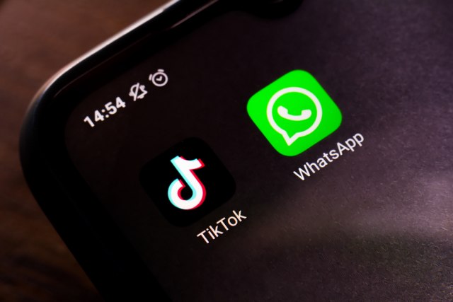 WhatsApp е најпопуларен, но на TikTok поминуваме речиси цел ден месечно