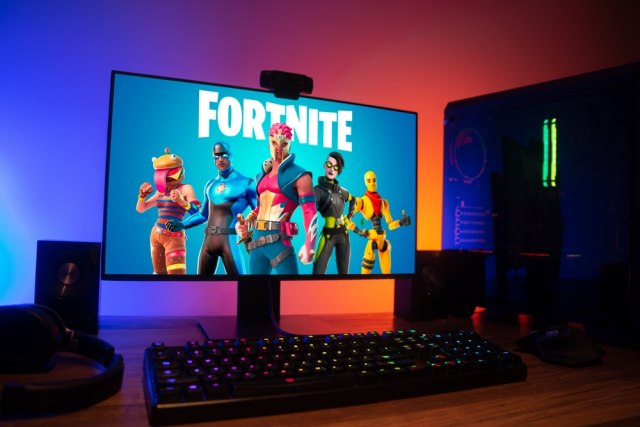 ВИДЕО: Играте Fortnite? Сега можете да заработите вистински пари во играта