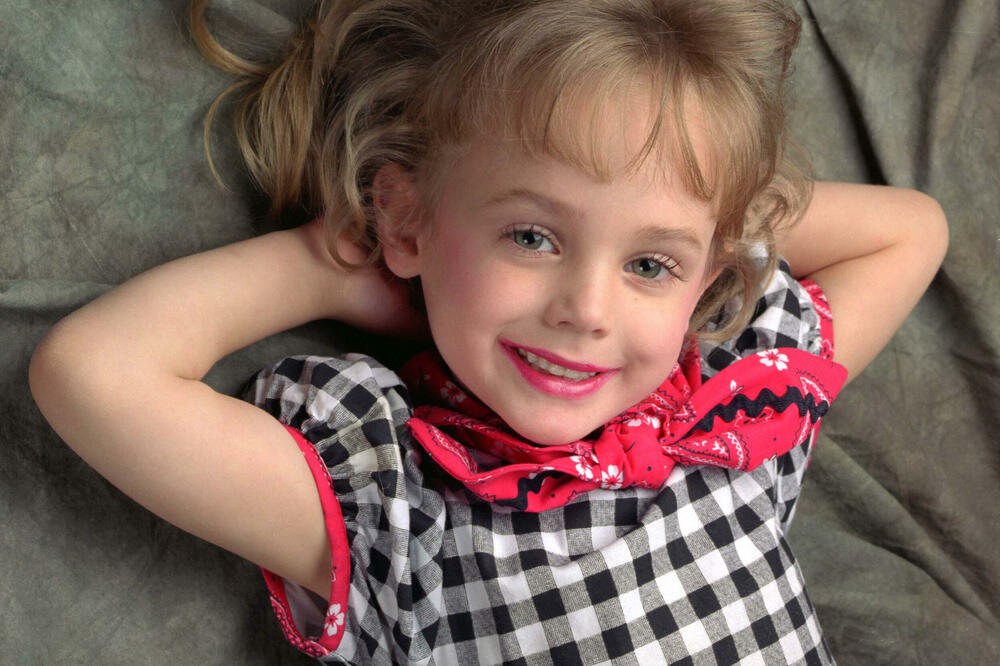 (Видео) Останува мистерија убиството на малата мисица Патрисија Ремзи, некогаш најубавото девојче на светот