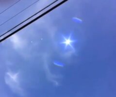 (Видео) Снимена е необична светлина на небото како испушта звуци, научниците немаат објаснување за овој натприроден феномен