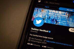 Претплатниците на Твитер сега можат да објавуваат твитови од 10.000 карактери