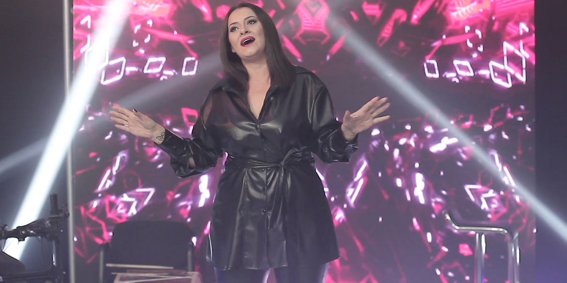 Анета Молика ќе го отвори „Фолк Фест Валандово“: Ана Бекута и Жељко Самарџиќ во ревијалната вечер