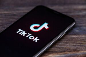 Започна: Прва американска држава што го забрани TikTok