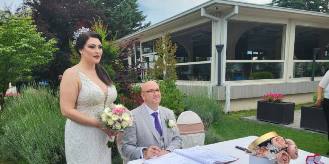 Се омажи Татјана Стојановска по 10 години откако Михаил ја побара за жена