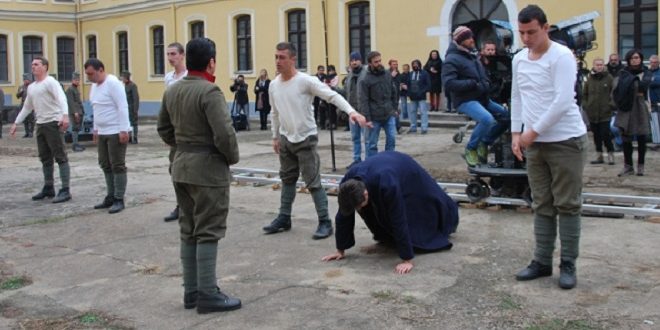 Серијата за Кочо Рацин, „Црвениот поет“ премиерно ќе се прикаже на „Рациновите средби“