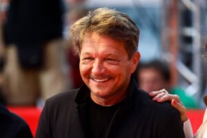 Драган Бјелогрлиќ сака да сними филм за Зоран Ѓинѓиќ