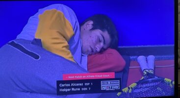 Карлос спиел два часа пред мечот со Ѓоковиќ, Шпанецот тврди дека затоа ѝ победи на Вимблдон