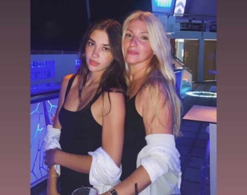 Маја Панчева и ќерката Марија се облекоа истo за излегување