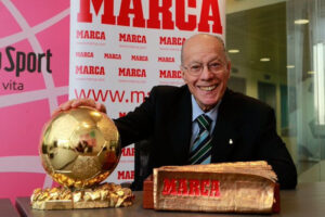 Почина првиот Шпанец кој ја освои „Златната топка“