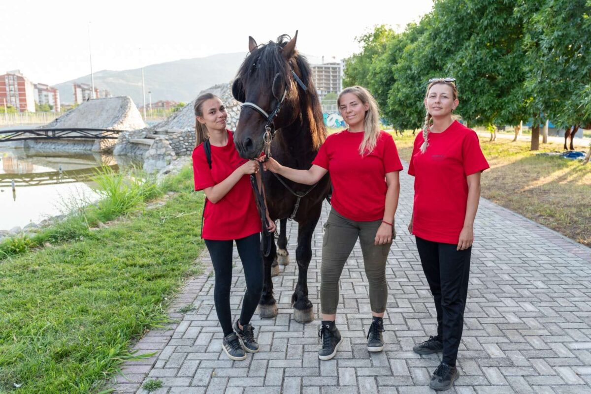 Три девојки годинава меѓу коњаниците на Илинденскиот марш