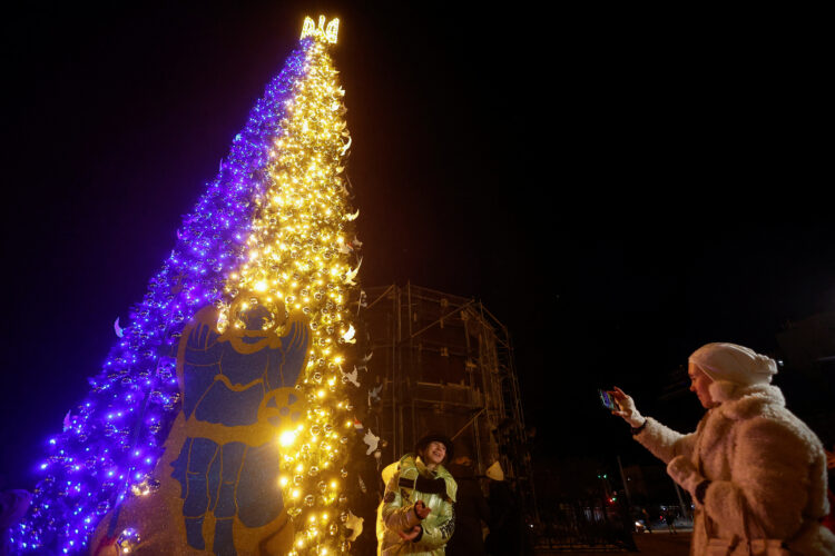 Украина го помести Божиќ од 7 јануари на 25 декември