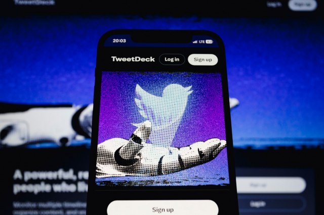 TweetDeck повеќе не е бесплатен