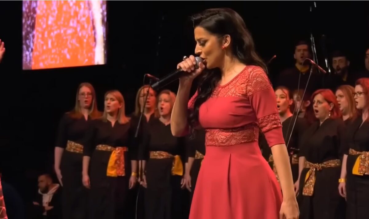 Андријана Јаневска на Тиквешки гроздобер ќе ја пее „Ми заплакало село Ваташа“