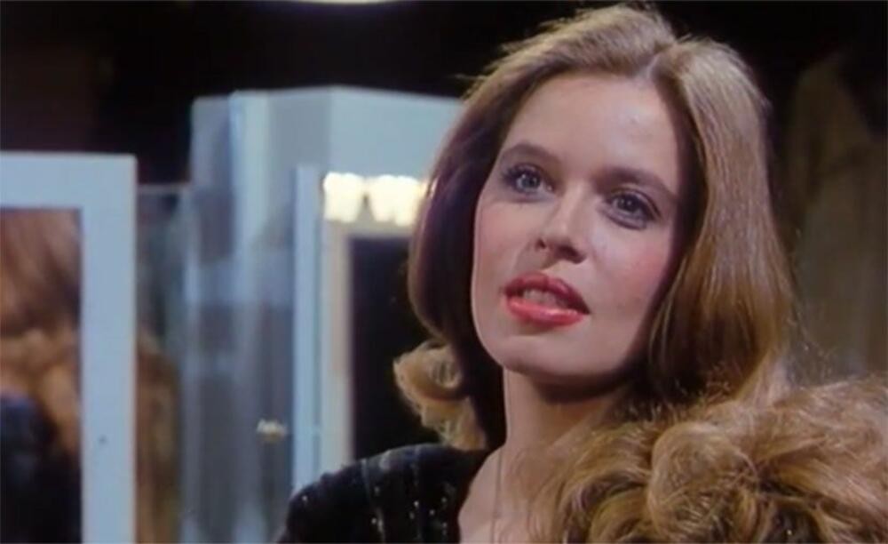 И го украде мажот на својата колешка, а месец дена по породувањето загина со бебето во раце: Животната приказна на Ена Беговиќ