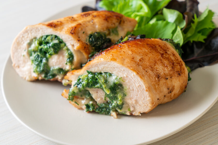 Пилешки ролат со песто - Reporter.mk