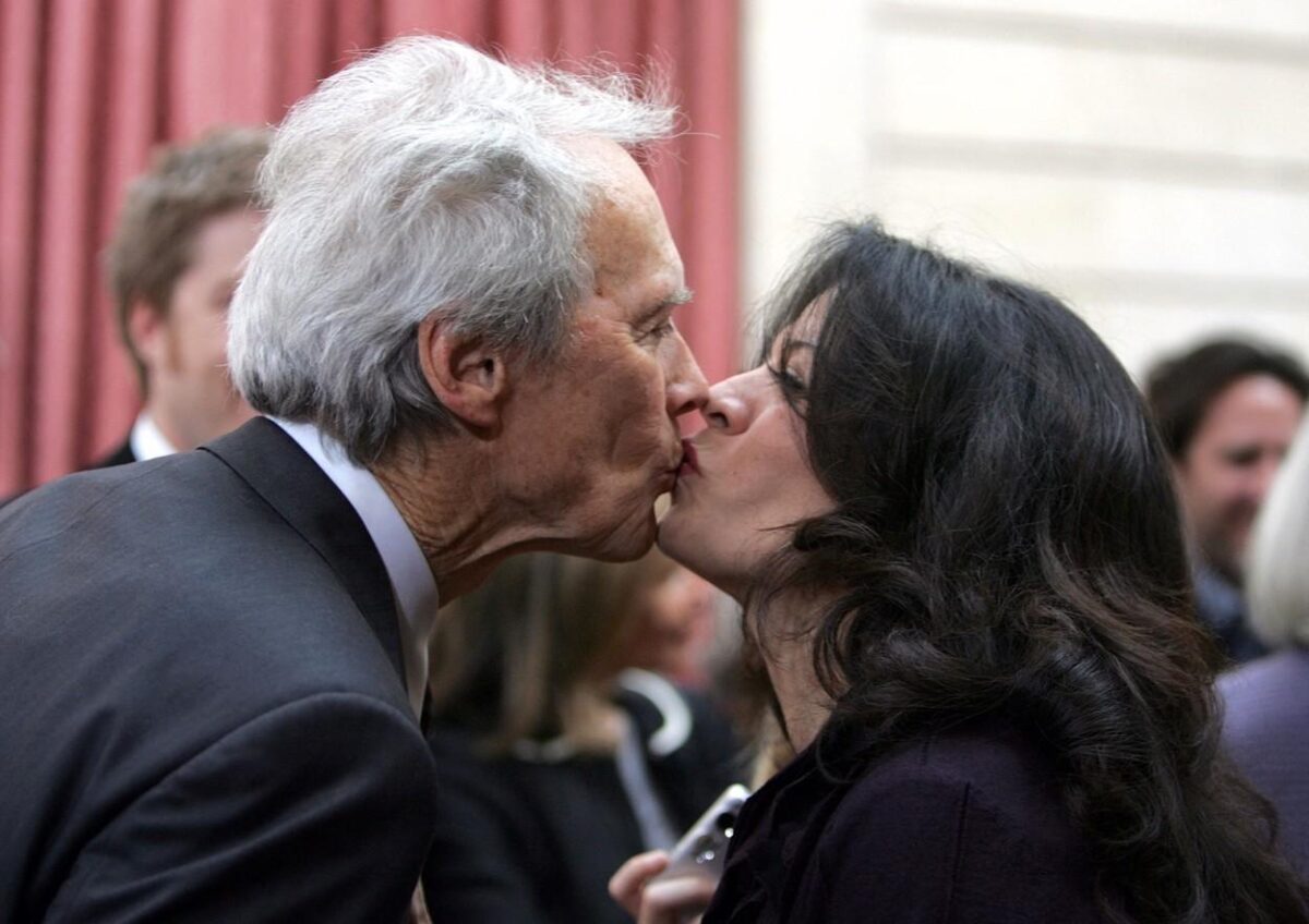 Почина љубовницата на Клинт Иствуд: нивната врска траеше 14 години, додека актерот беше во брак