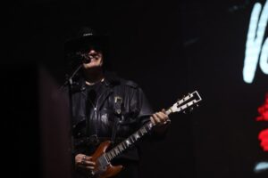 Рокерот Милиќ Вукашиновиќ има сепса, влошена му е здравствената состојба