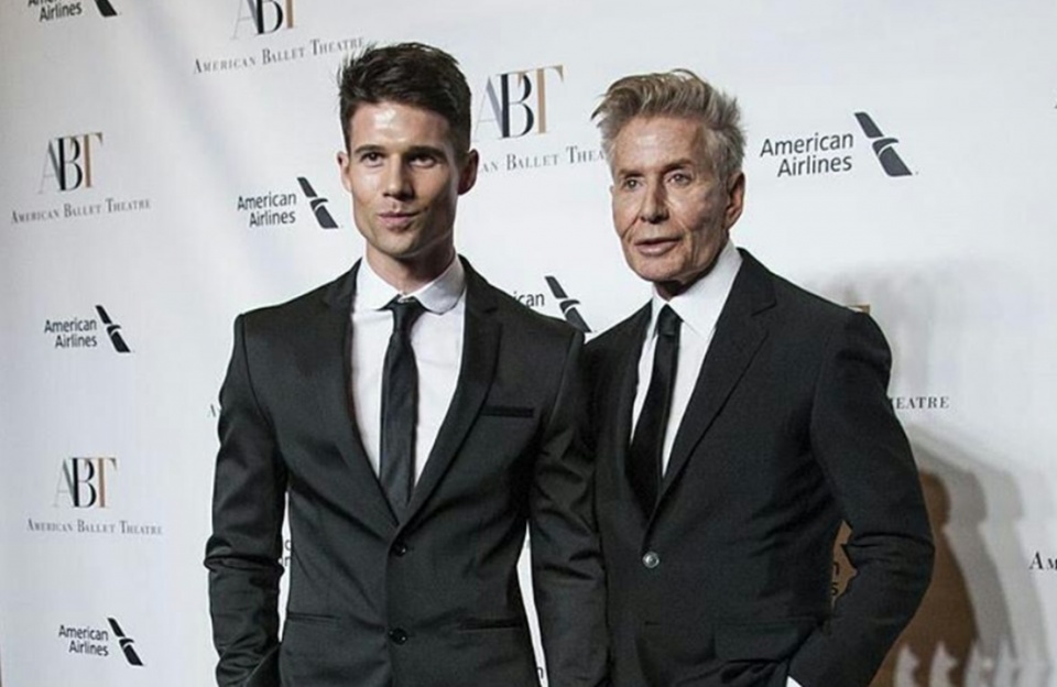 Келвин Клајн два пати се женеше оти не сакал да признае дека геј, а 50 години помладиот дечко кој скоро му го уништи животот