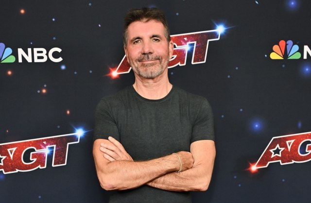 Со години страдав од депресија, а сега како да ми е симната тежина од рамениците: Сајмон Кауел отворено за одењето на психотерапија