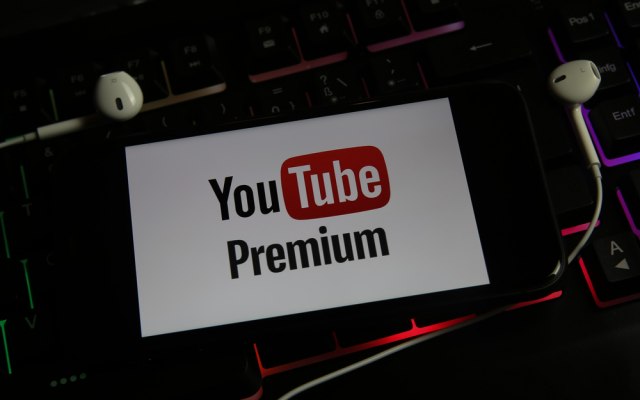 Google прави уште еден потег за да ве натера да платите за YouTube