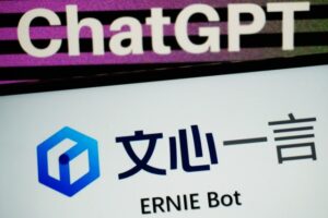 Кинескиот четбот ERNIE го достигна нивото на американскиот ChatGPT-4