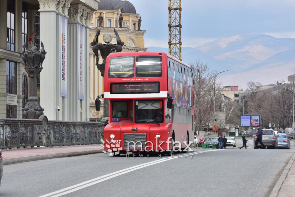 ЈСП: Утре од 9 до 12 часот неколку линии ќе возат по изменети траси