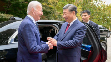 Бајден со нов гаф: го нарекол кинескиот претседател диктатор