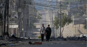 Знамињата на ОН спуштени на половина копје за лицата убиени во Појасот Газа