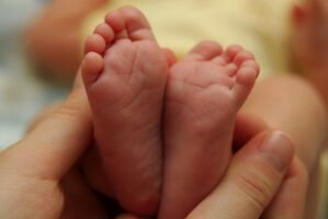 Мртво бебе пронајдено во контејнер: мајката се породила неочекувано во автомобил во Мајорка