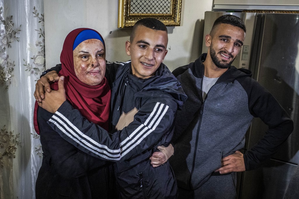Ослободените палестински затвореници дочекани дома