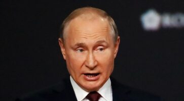 Путин: Неопходно е да се размисли како да се запре трагедијата во Украина, Русија никогаш не ги одбила мировните преговори