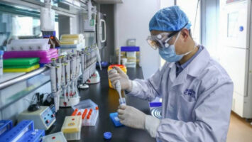 СЗО загрижена: нова болест се шири во земјата од каде што дојде коронавирусот, болниците во Кина се полни